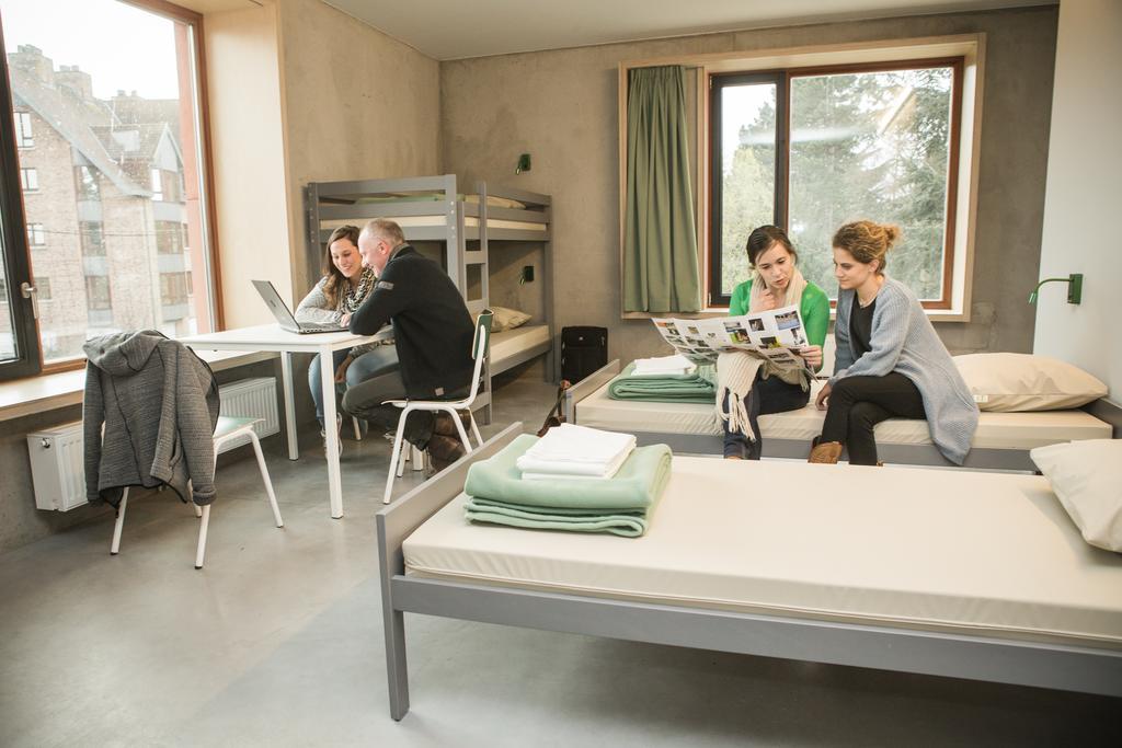 Hostel Groeninghe Kortrijk Pokój zdjęcie
